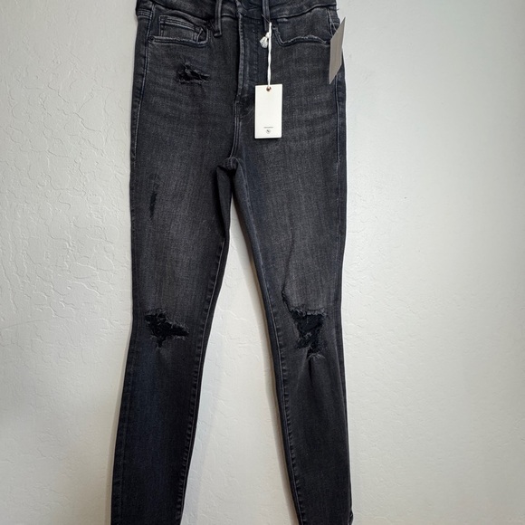 Good American Women's Black Distressed Jeans NWT - Picture 3 of 10